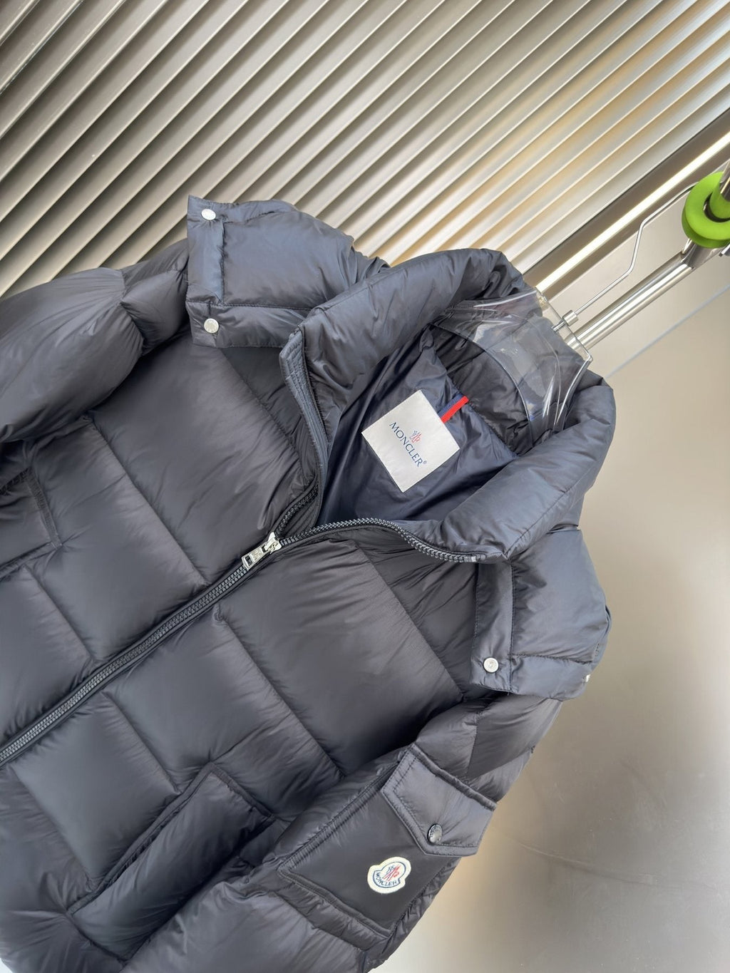 Men Moncler coat Hooded Quilted Puffer Jacket — neck_label