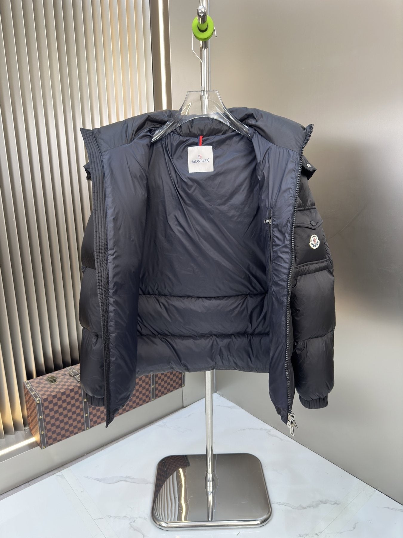 Men Moncler coat Hooded Quilted Puffer Jacket — detail