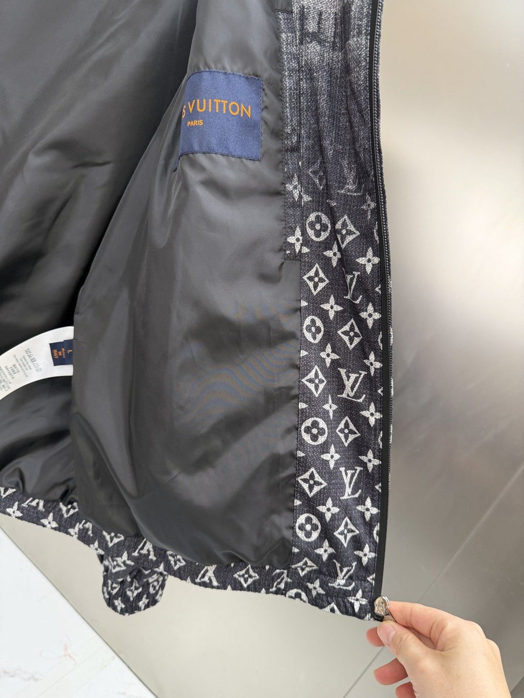 LV Gradient Panel Hooded Jacket — neck_label
