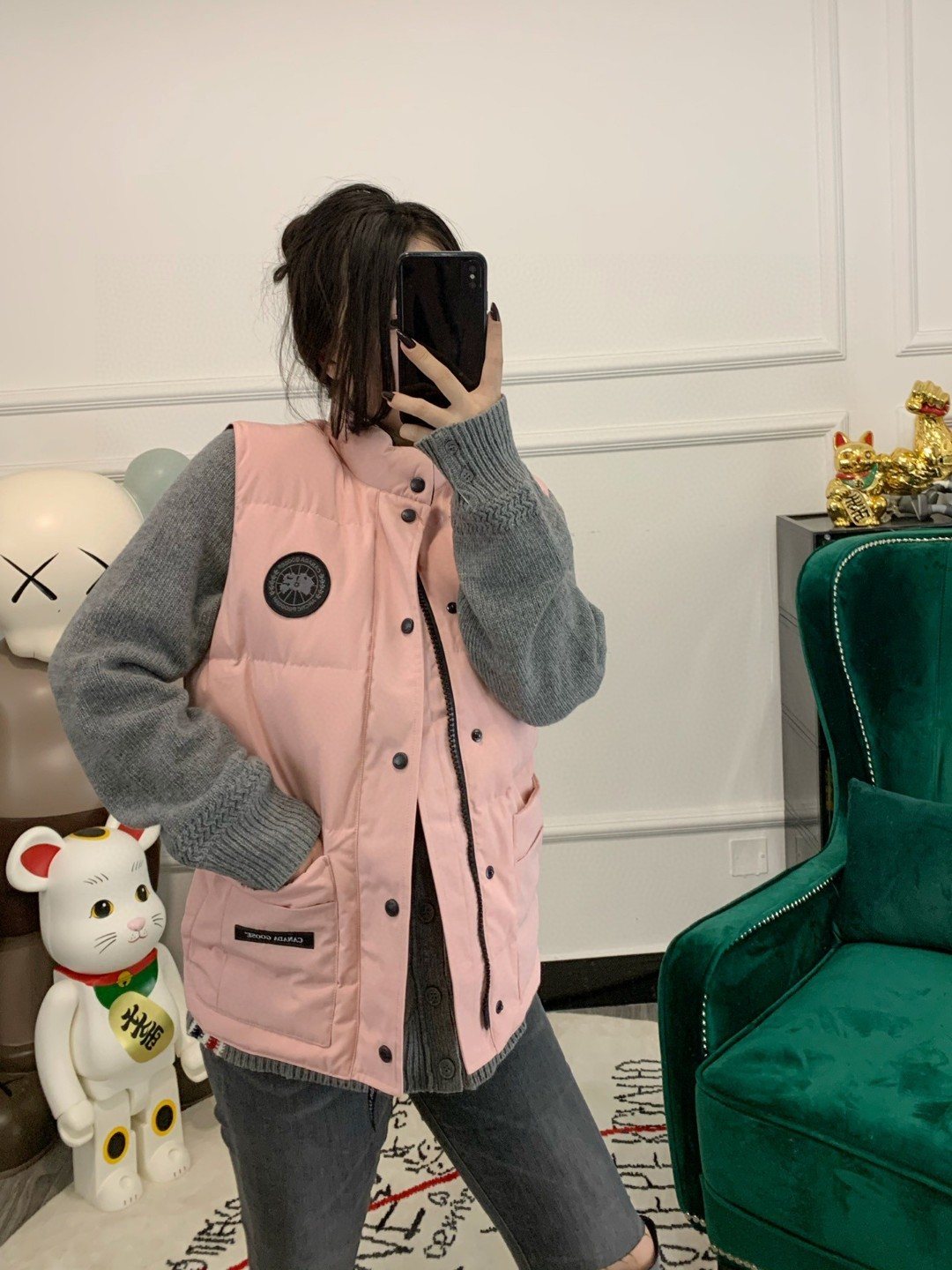 Canada Goose Quilted Snap-Front Vest — model