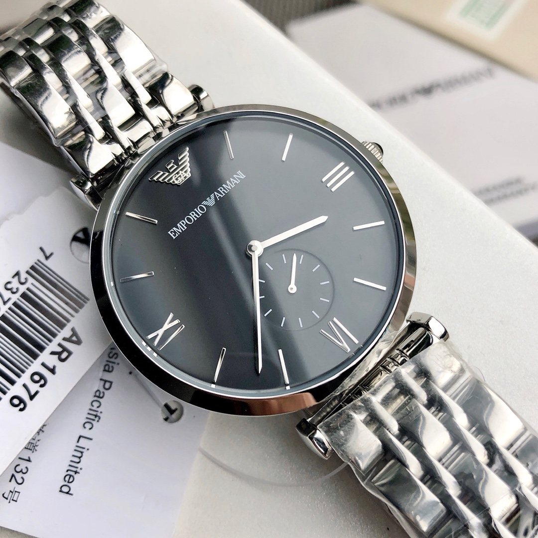 EMPORIO ARMANI Silver Bracelet Watch — front