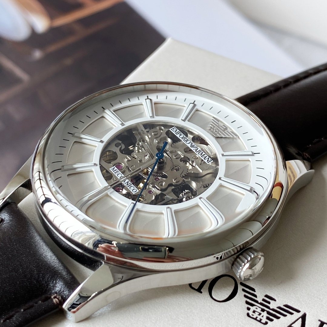 EMPORIO ARMANI Silver White Leather Strap Watch — side