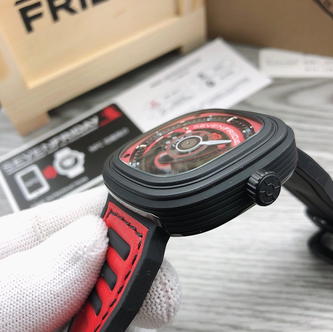 SEVENFRIDAY Red Dial Strap Watch — side