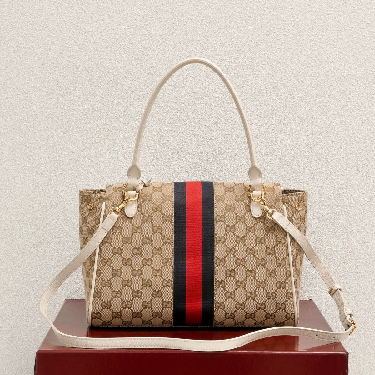GUCCI GG Paparazzo Medium Shoulder Bag