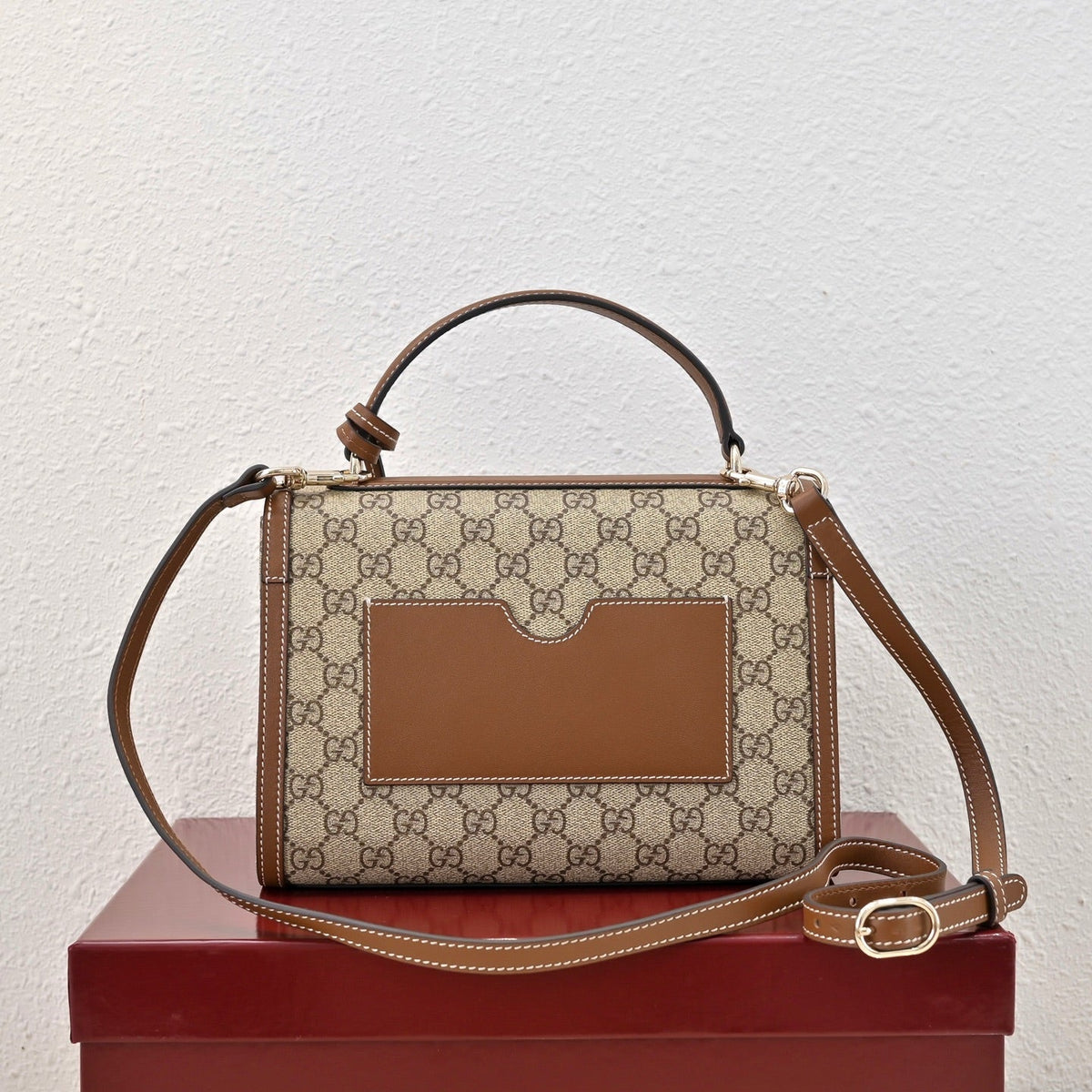 Gucci Padlock Medium Top Handle Bag – 838998