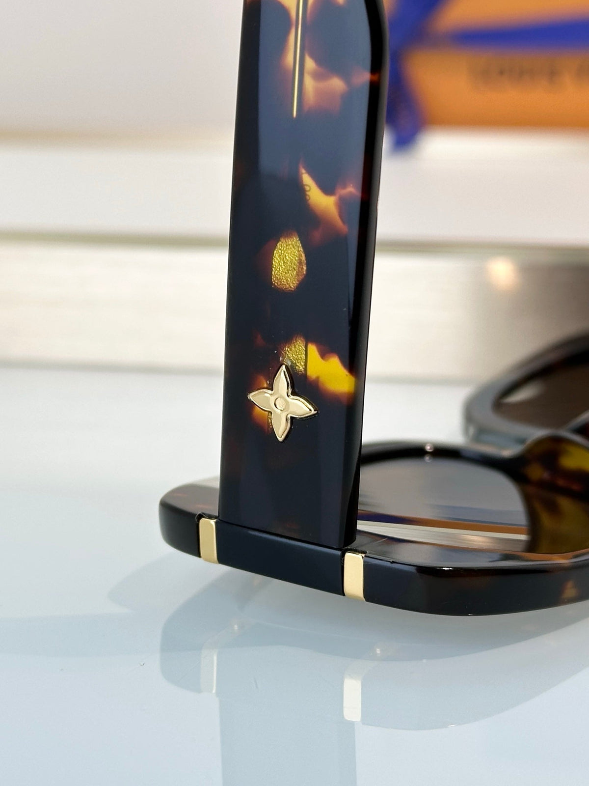 Louis Vuitton Sunglasses – Z2968W