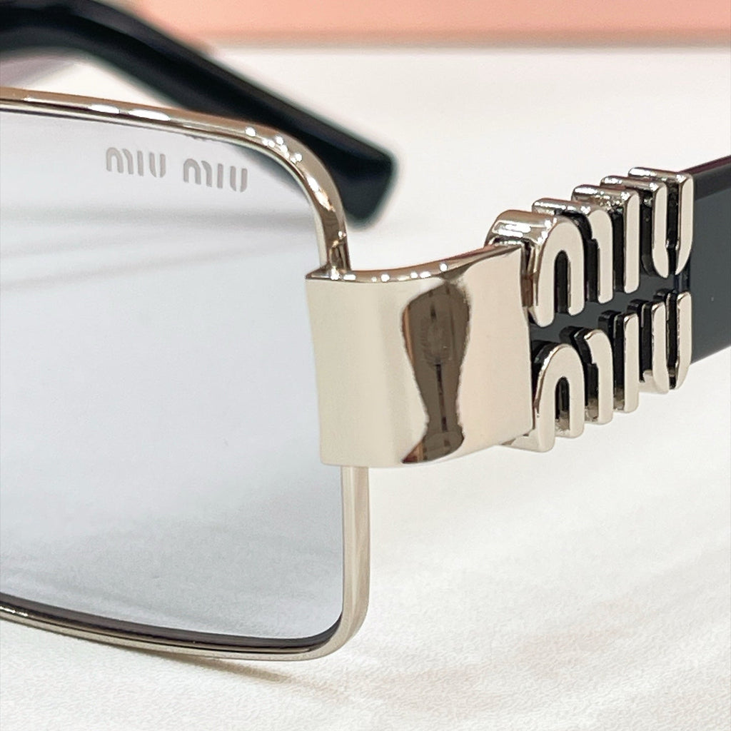 Miu Miu Sunglasses – MU 115AV